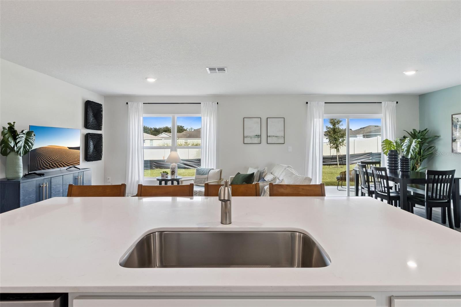 Image 6 of 35 For 726 Greenway Boulevard