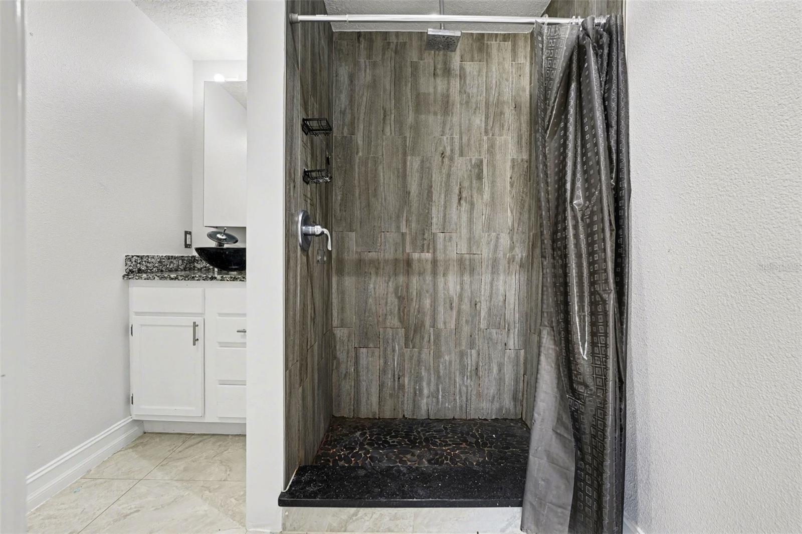 Image 18 of 18 For 5684 Sycamore Canyon Drive