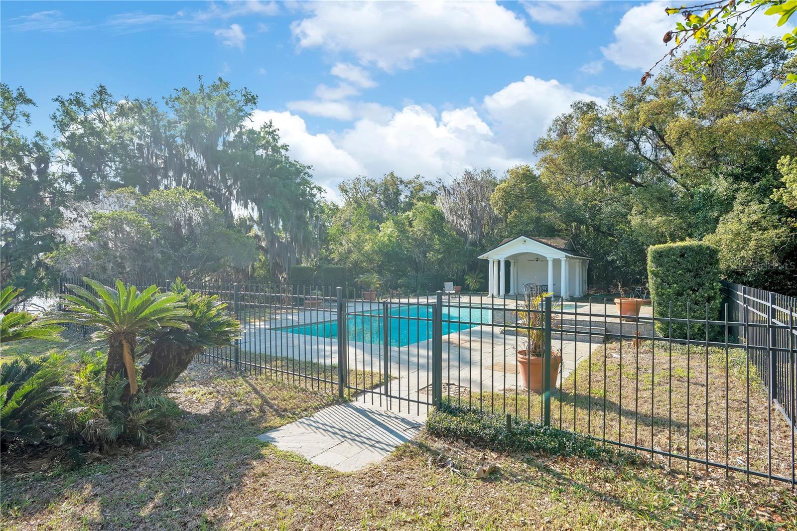 Image 40 of 69 For 4610 Oak Cove Lane