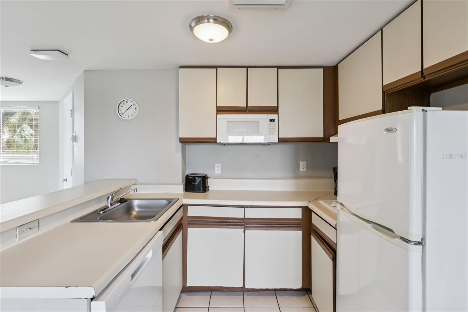 Image 8 of 22 For 6165 Carrier Drive 2201