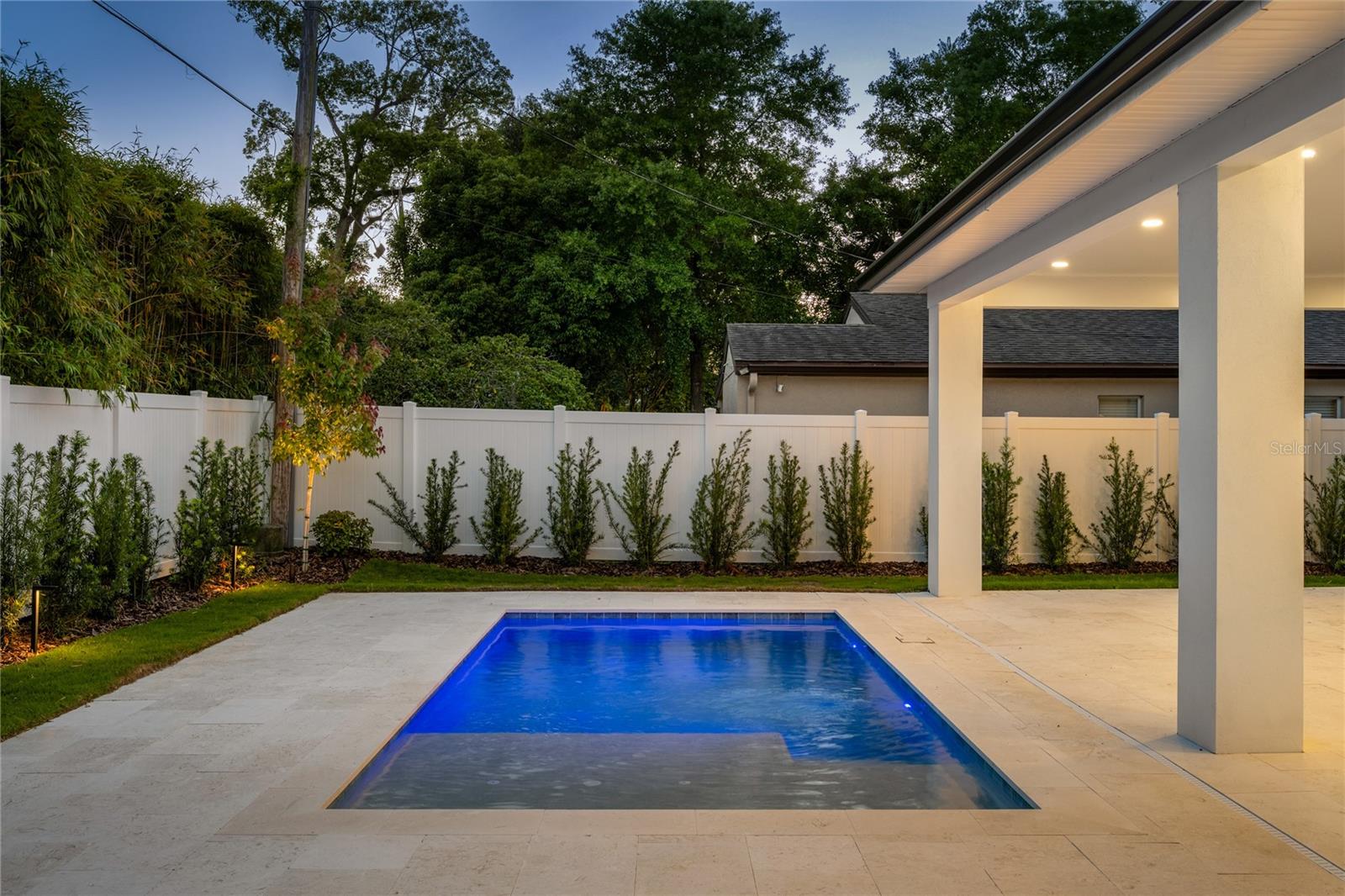 Image 33 of 43 For 1660 Walnut Avenue