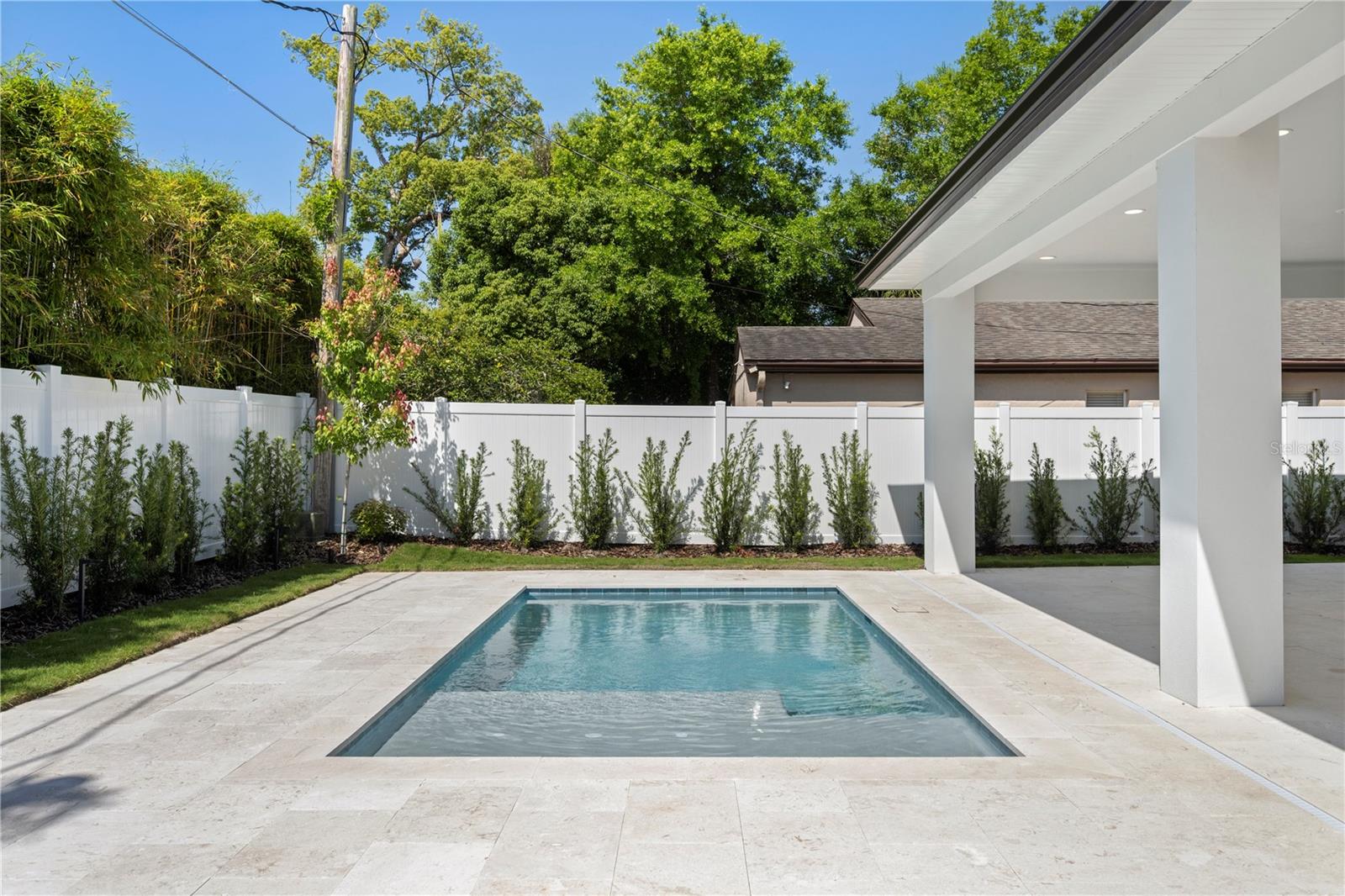 Image 34 of 43 For 1660 Walnut Avenue