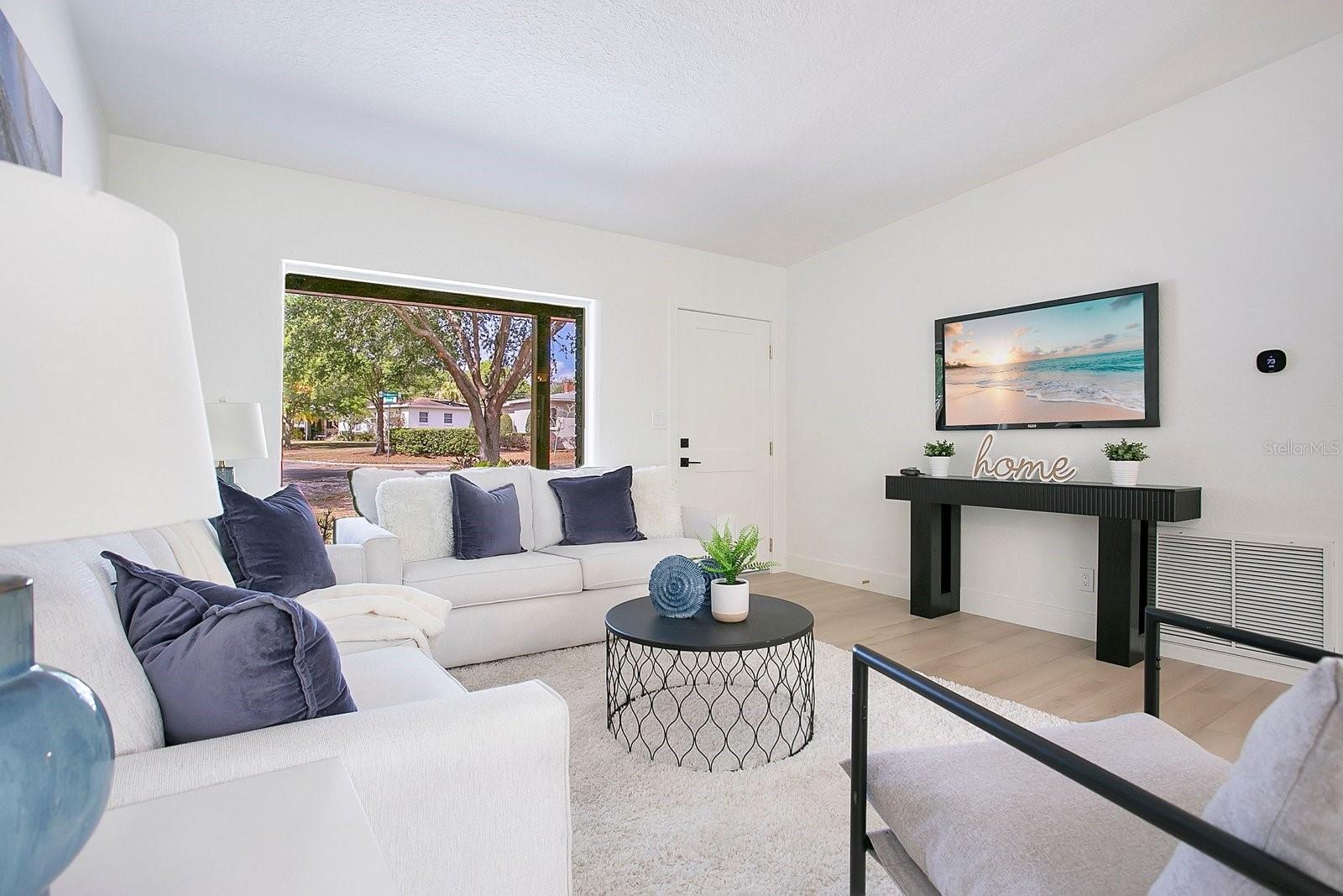 Image 3 of 35 For 3620 Clemwood Drive