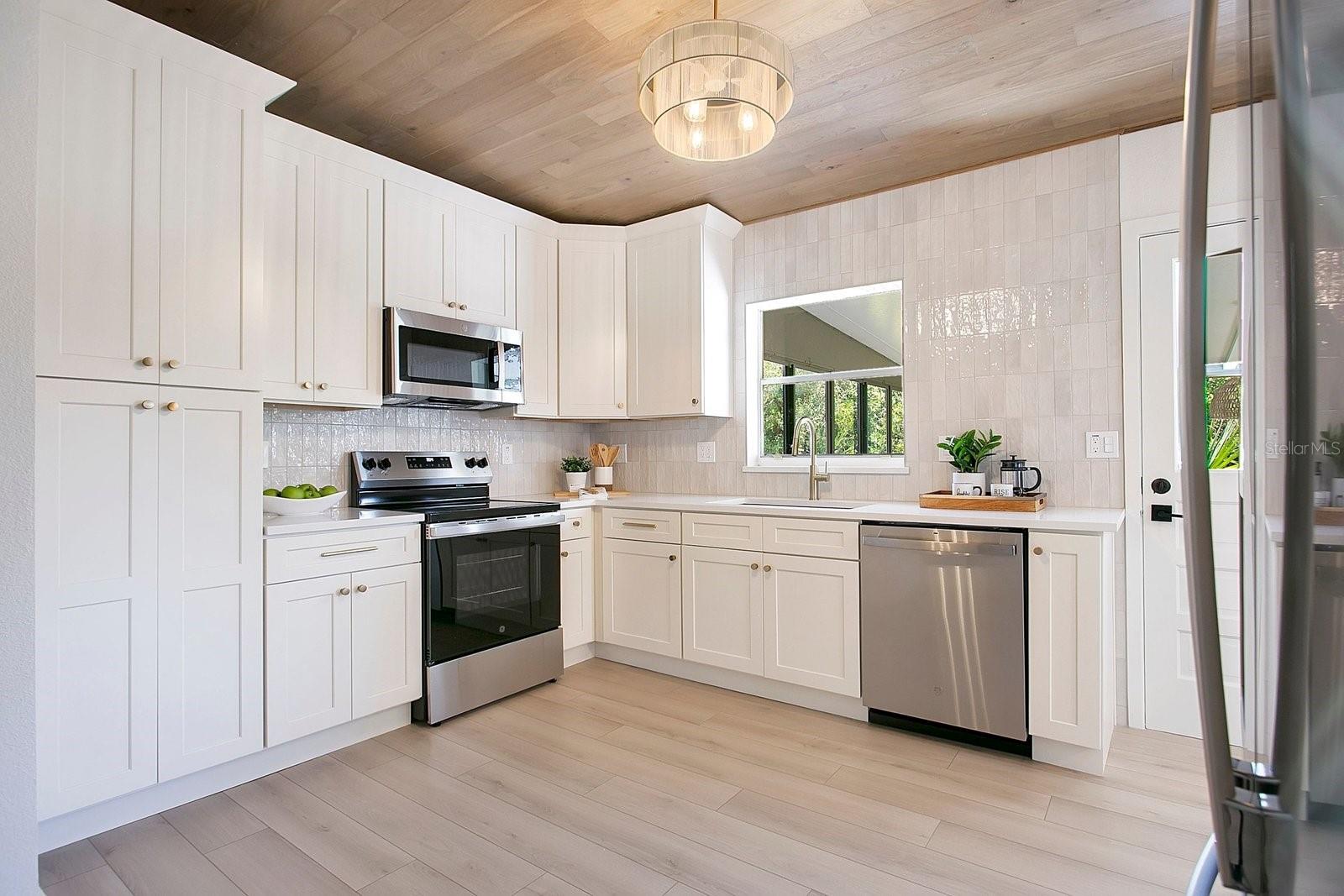 Image 8 of 35 For 3620 Clemwood Drive