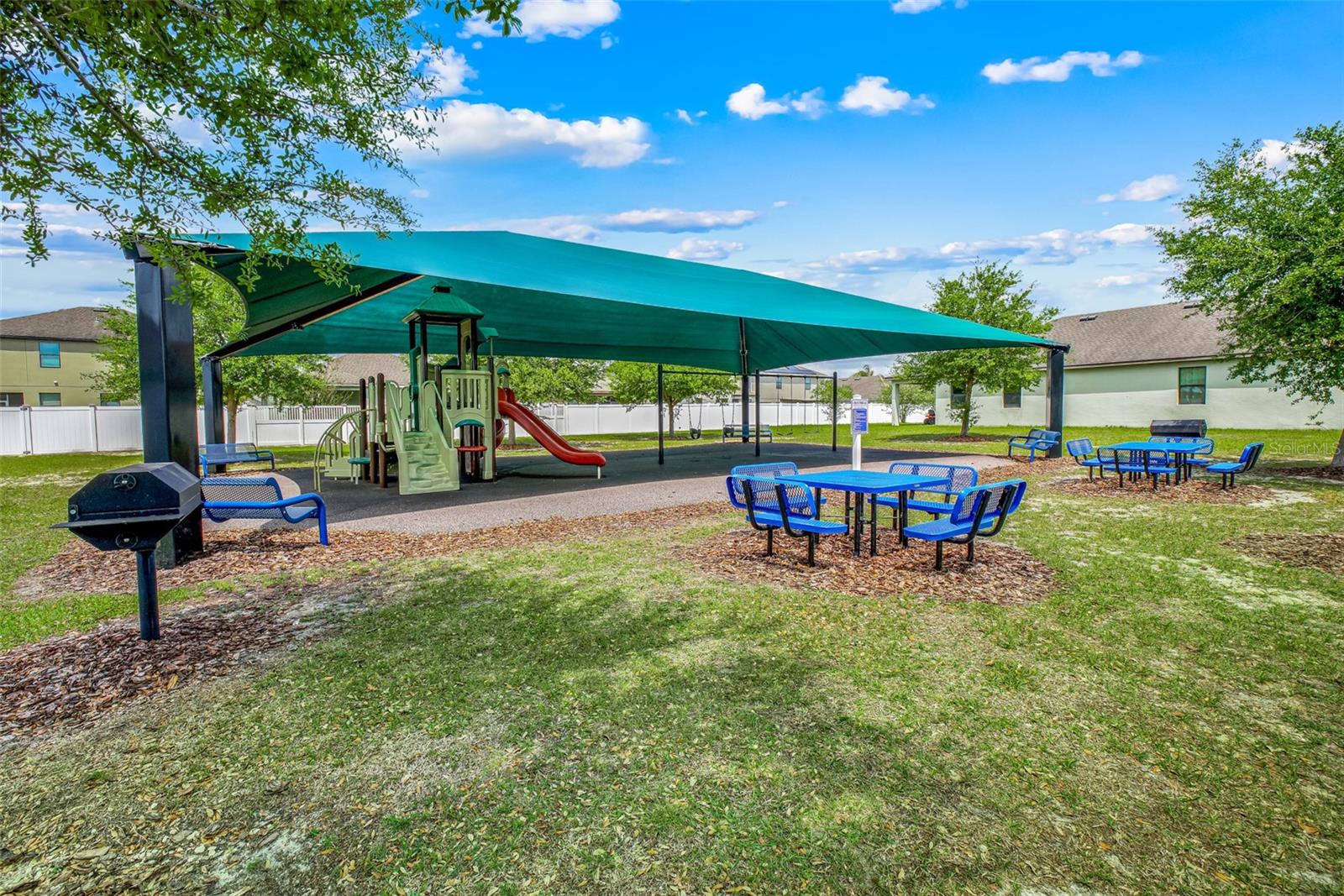 Image 21 of 33 For 910 Aspen View Circle