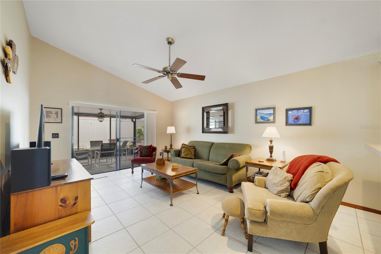 Image 7 of 16 For 608 Birgham Place