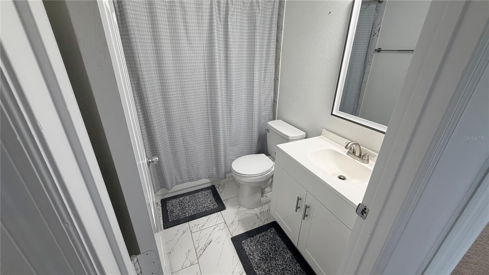 Image 20 of 24 For 456 Knollwood Drive