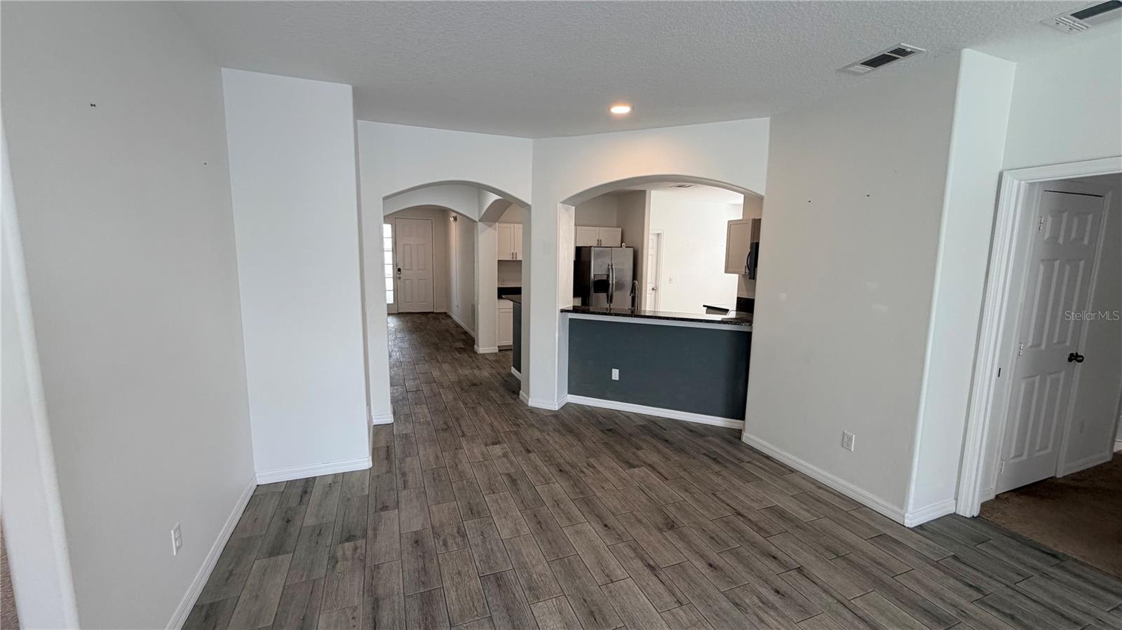 Image 7 of 24 For 456 Knollwood Drive