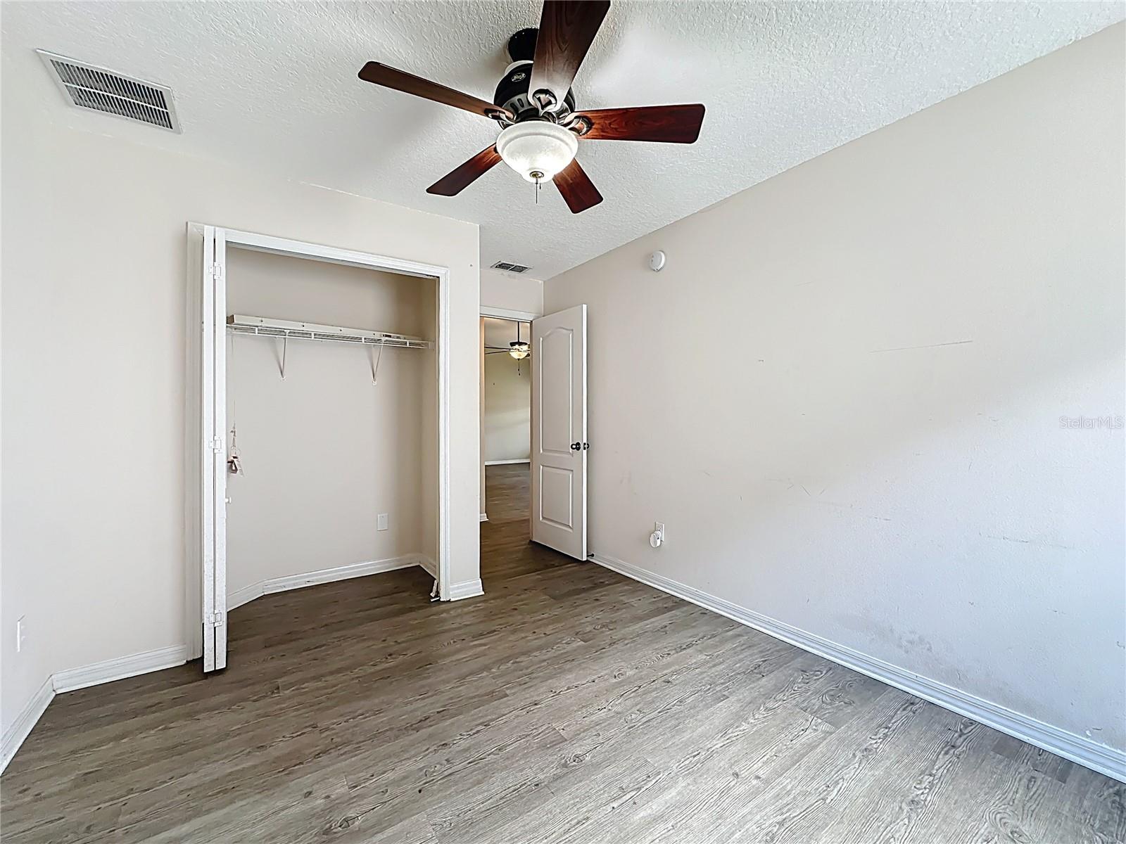 Image 34 of 67 For 3371 Classic Oak Court