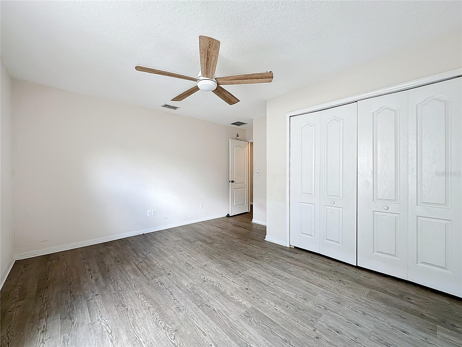 Image 37 of 67 For 3371 Classic Oak Court