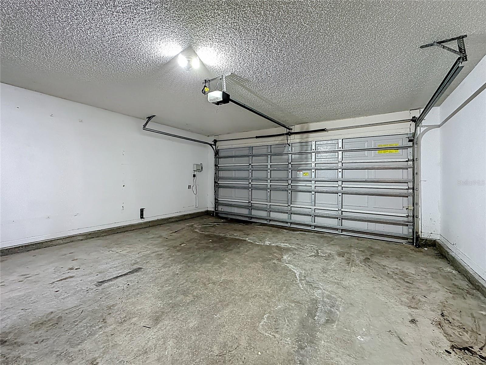 Image 48 of 67 For 3371 Classic Oak Court