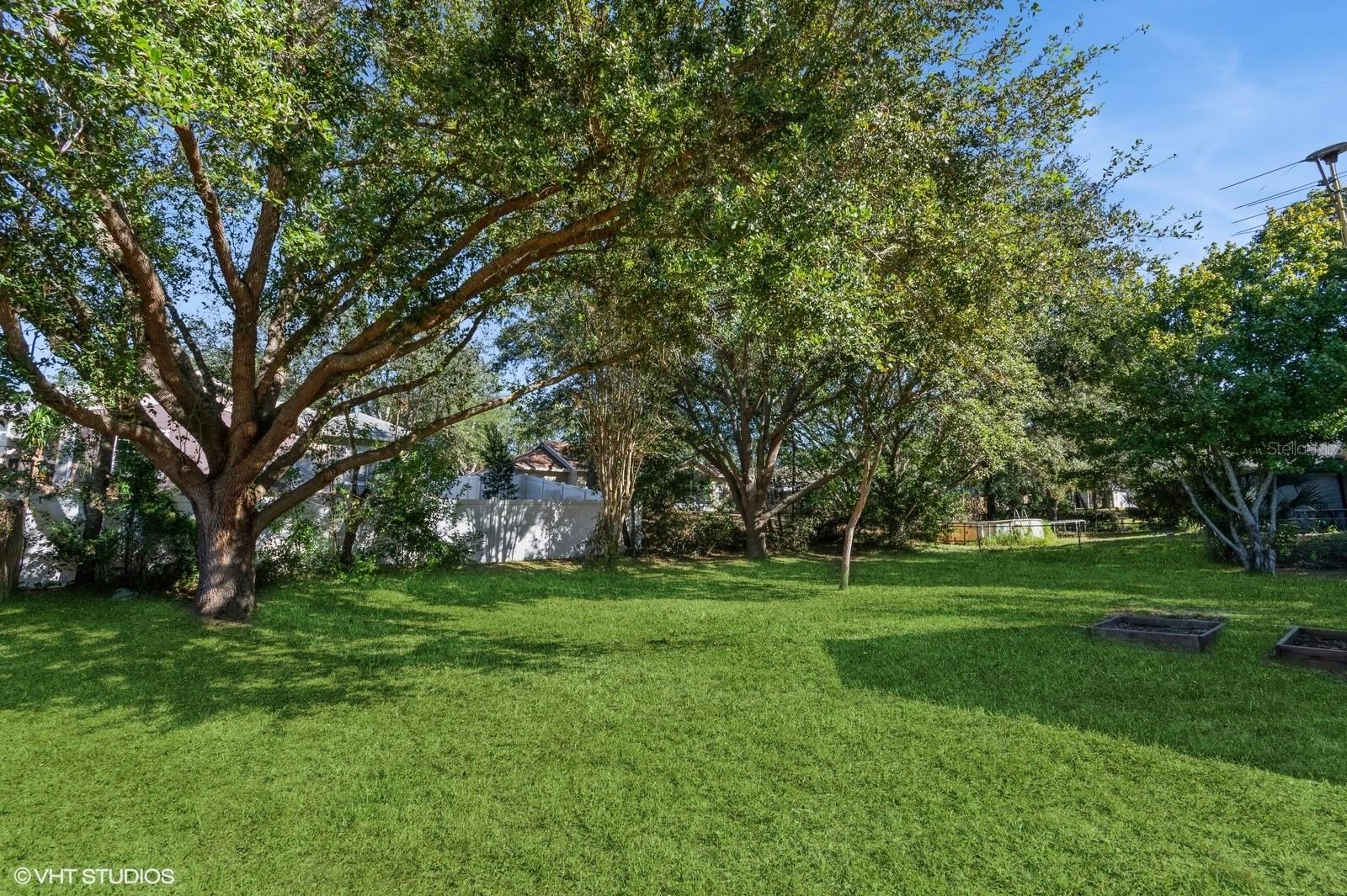 Image 23 of 25 For 694 Park Valley Circle