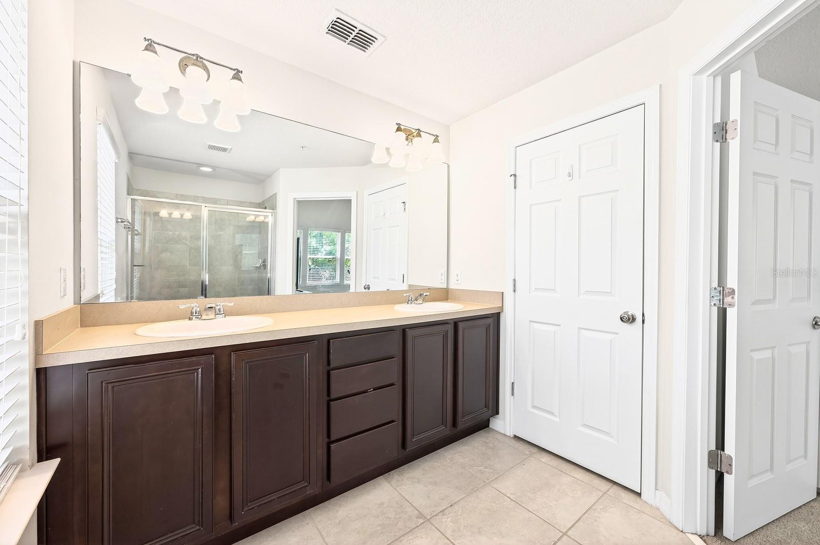 Image 16 of 28 For 1096 Pavia Drive