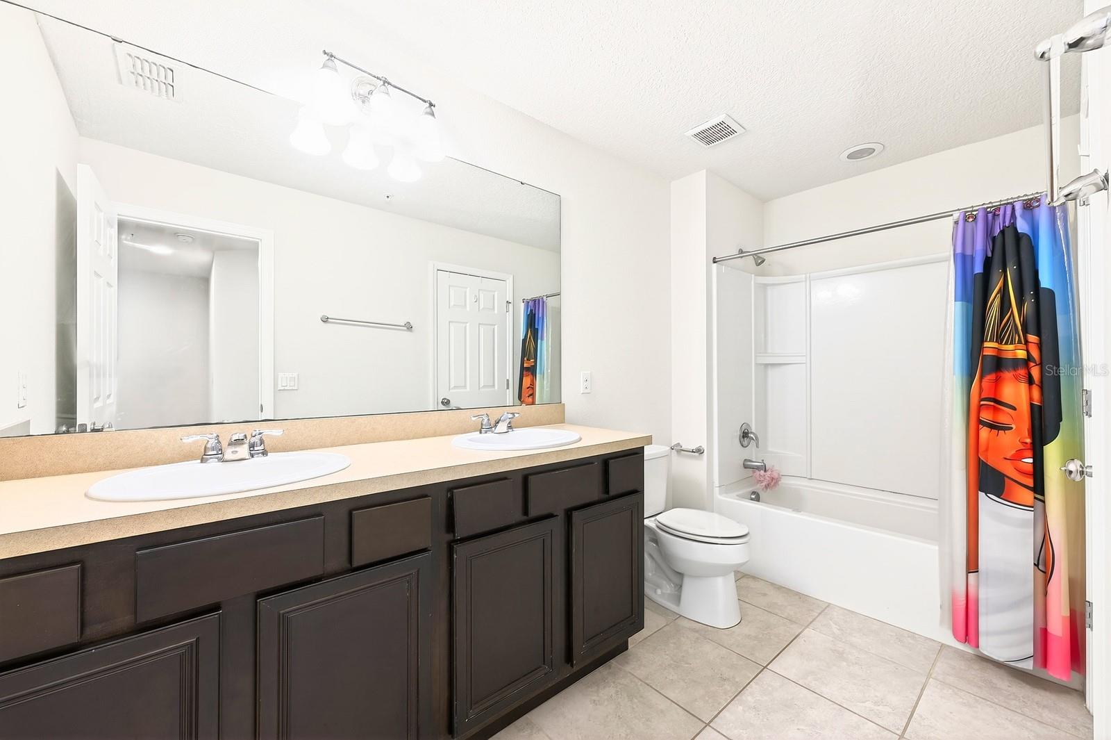 Image 19 of 28 For 1096 Pavia Drive