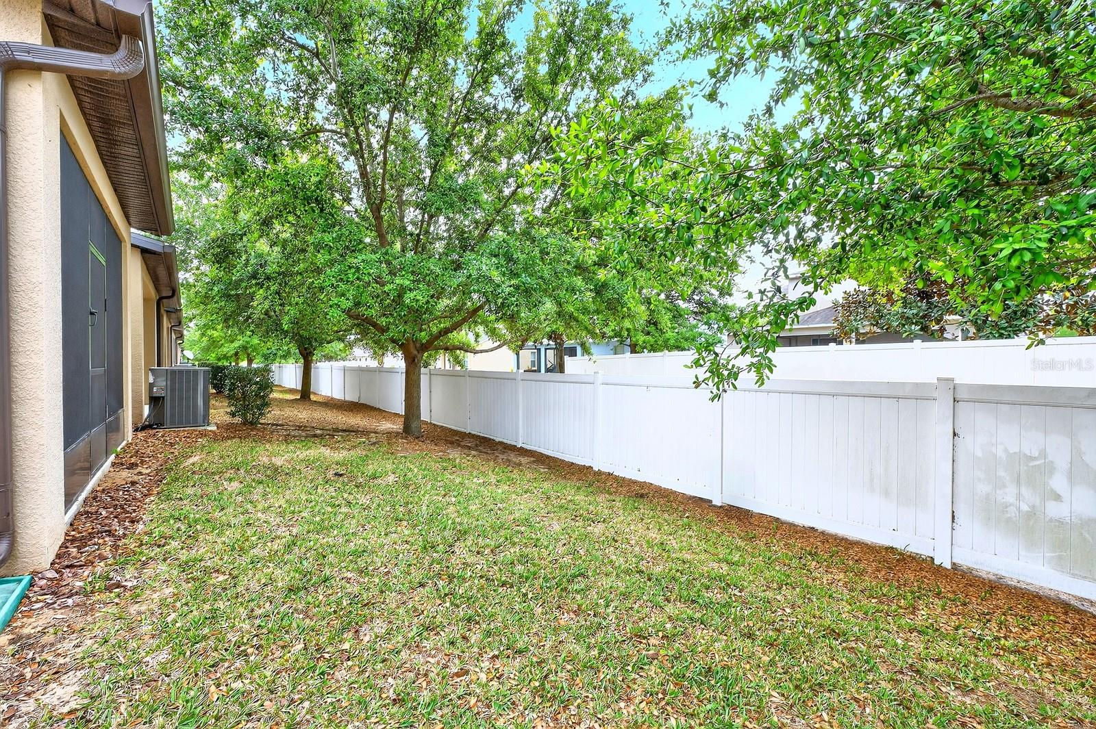 Image 24 of 28 For 1096 Pavia Drive