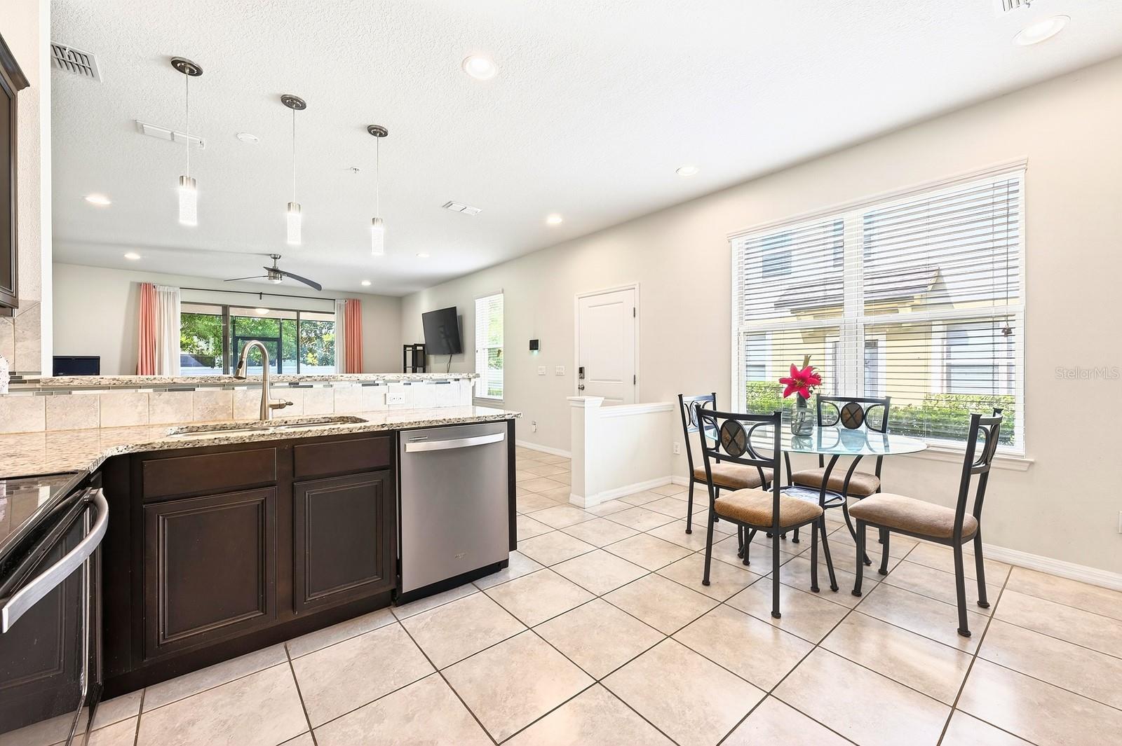 Image 8 of 28 For 1096 Pavia Drive