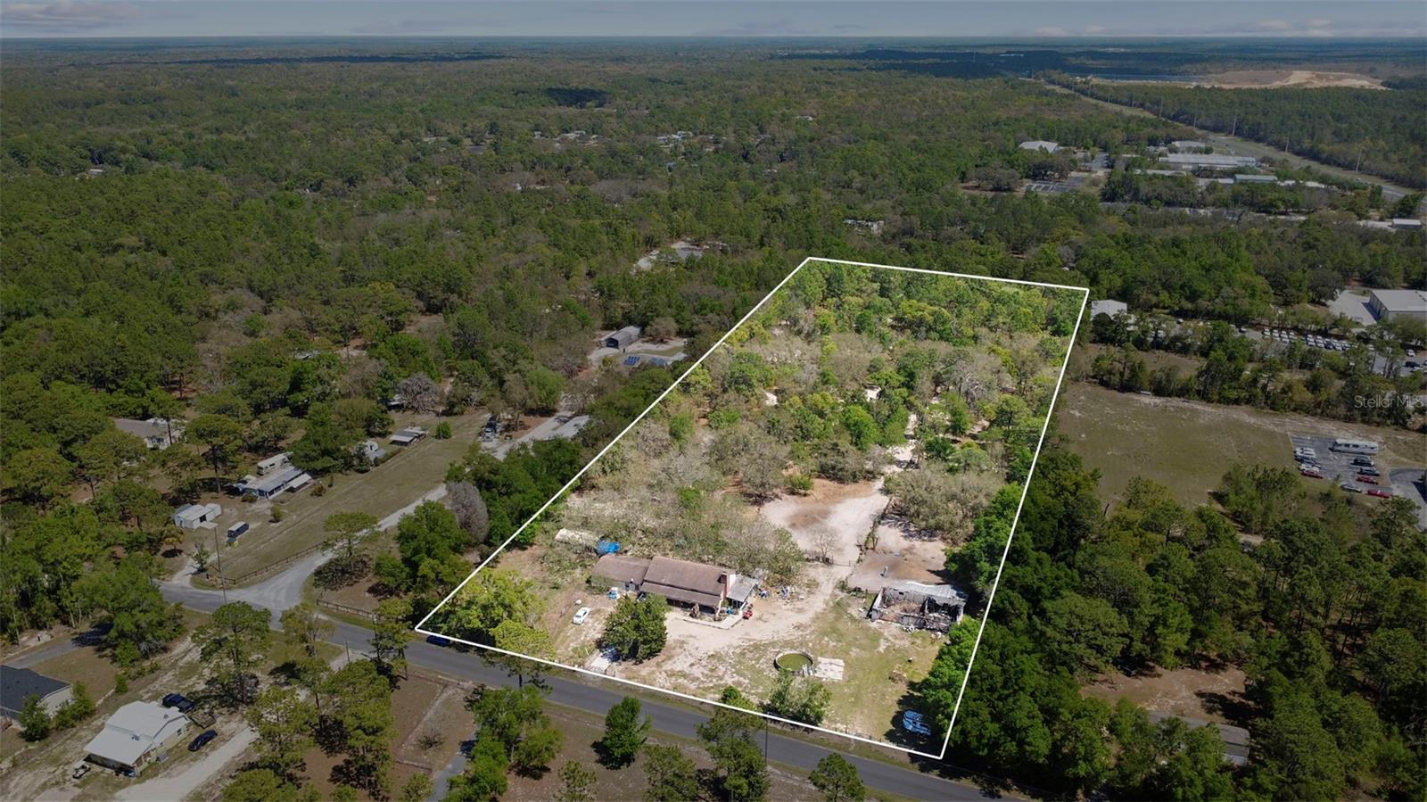 Image 3 of 8 For 589 Leona Avenue