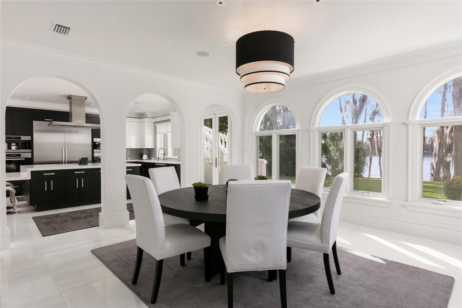 Image 11 of 68 For 12488 Park Avenue