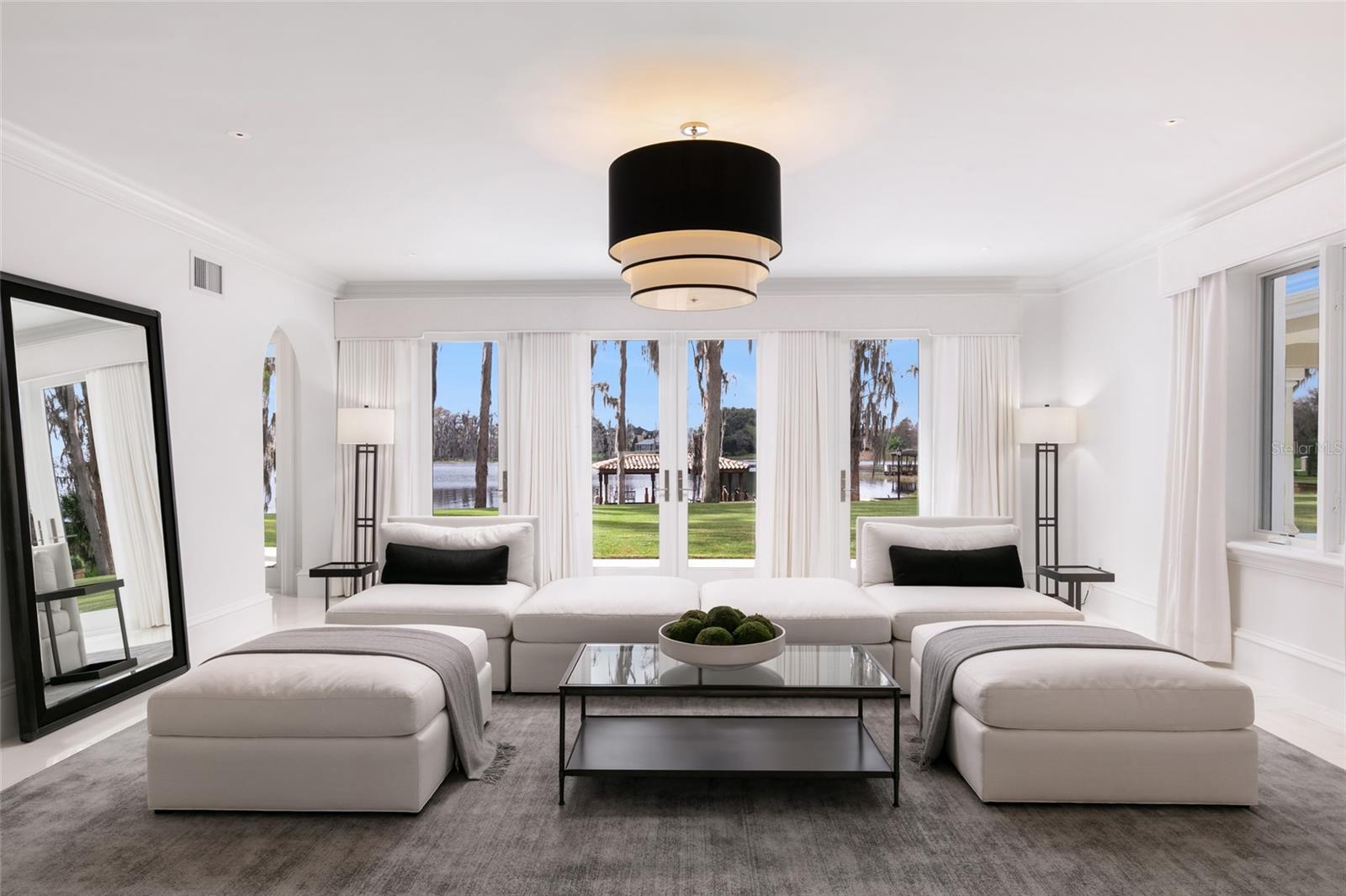 Image 13 of 68 For 12488 Park Avenue