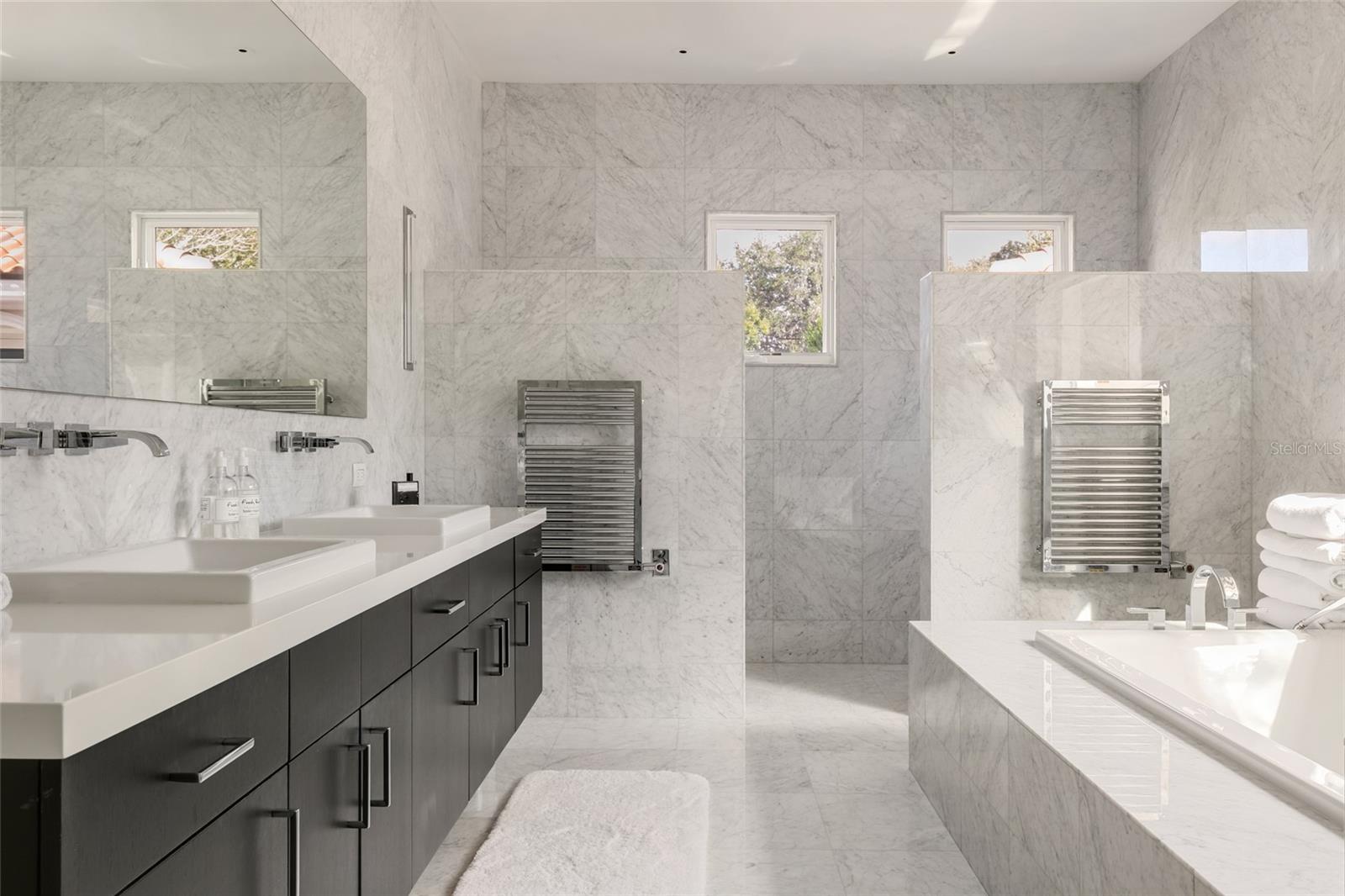 Image 16 of 68 For 12488 Park Avenue