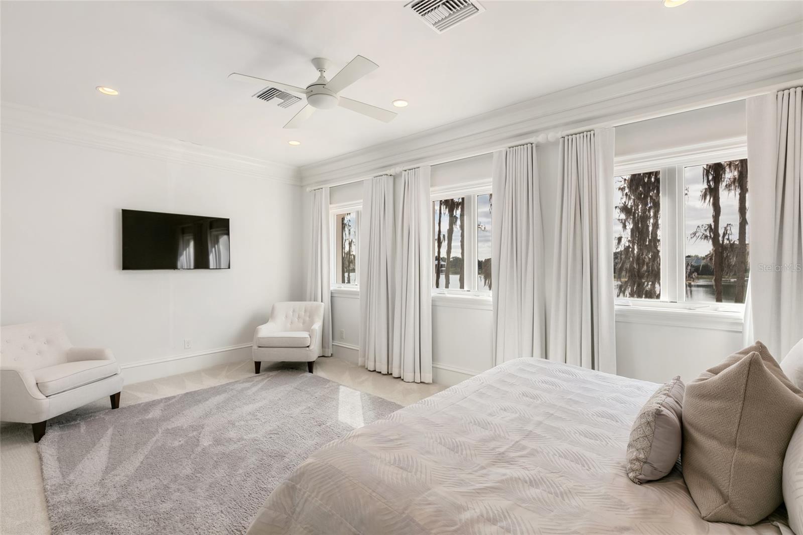 Image 27 of 68 For 12488 Park Avenue