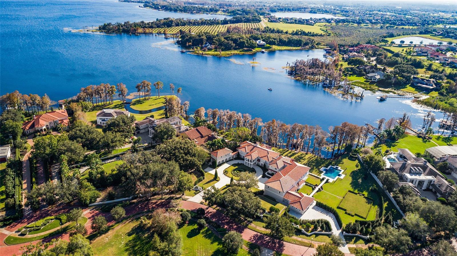 Image 4 of 68 For 12488 Park Avenue