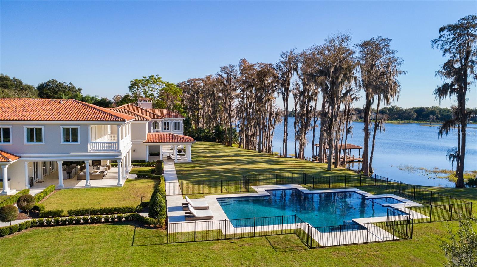 Image 47 of 68 For 12488 Park Avenue