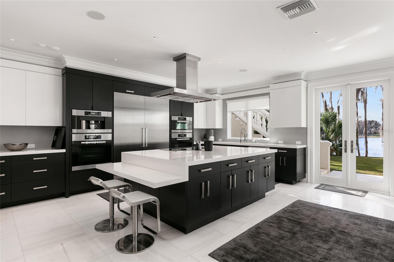 Image 8 of 68 For 12488 Park Avenue