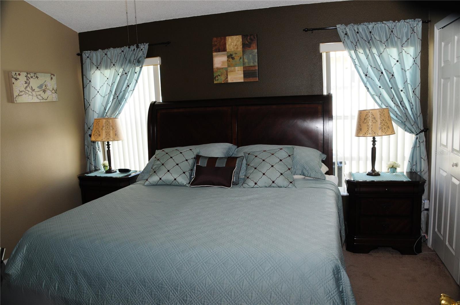 Image 25 of 56 For 8015 Indian Creek Boulevard