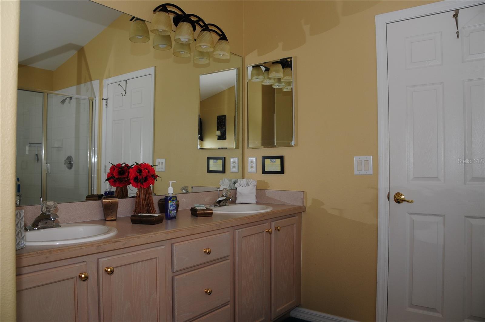 Image 42 of 56 For 8015 Indian Creek Boulevard