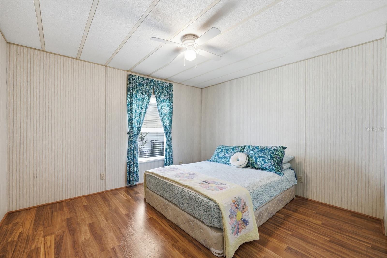 Image 14 of 31 For 401 Tivoli Park Drive