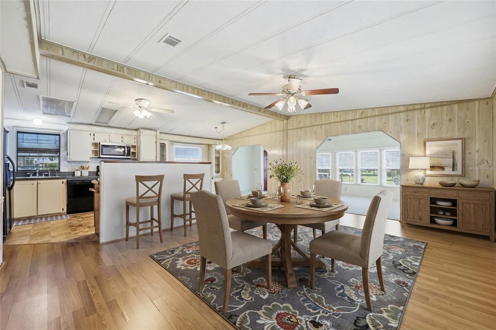 Image 6 of 31 For 401 Tivoli Park Drive