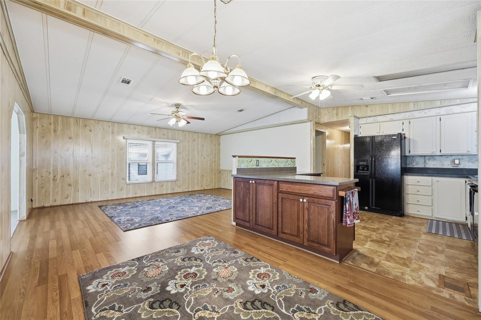 Image 8 of 31 For 401 Tivoli Park Drive