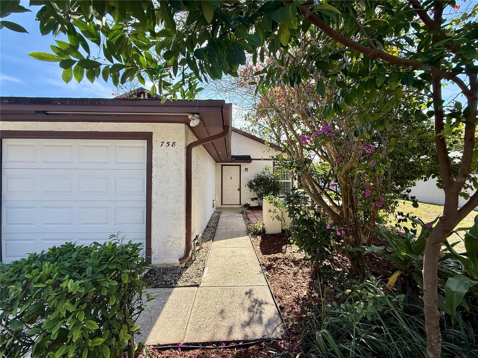 Image 2 of 52 For 758 Warrenton Road