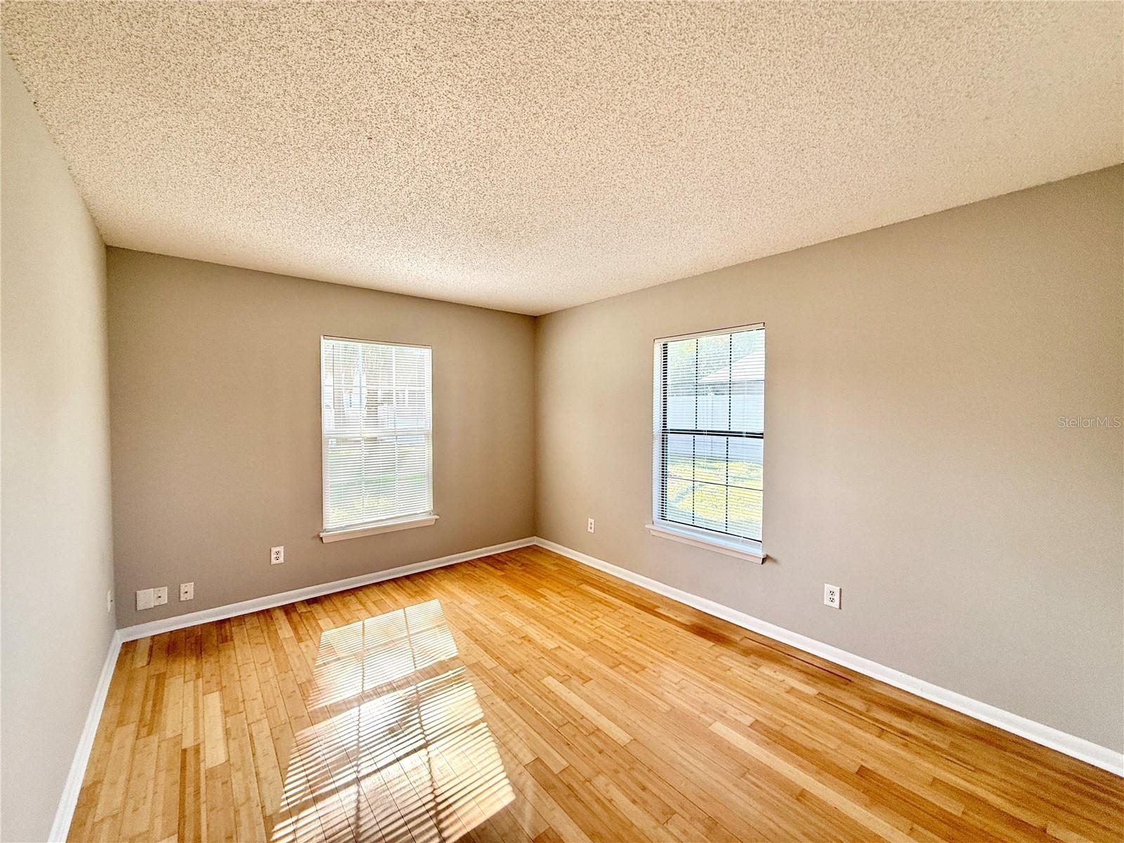 Image 25 of 52 For 758 Warrenton Road