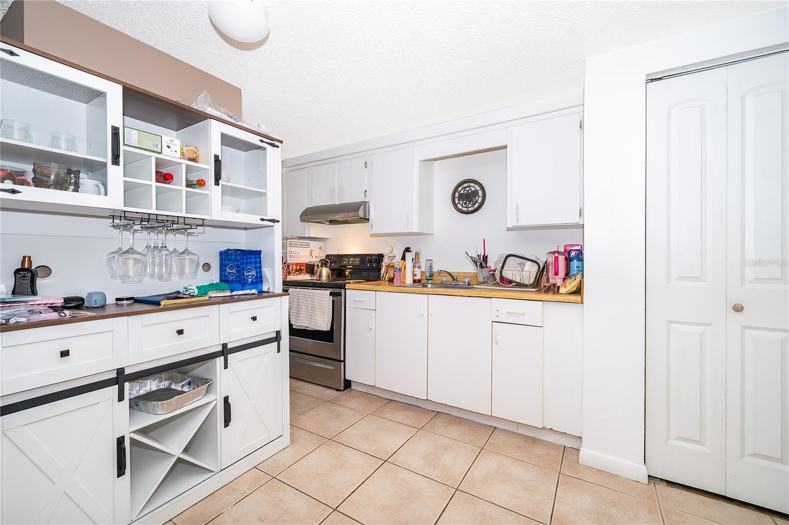 Image 10 of 27 For 11551 57th Court