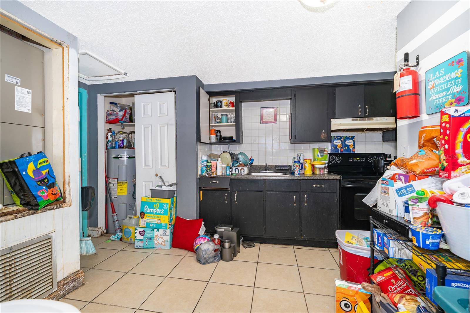 Image 18 of 27 For 11551 57th Court