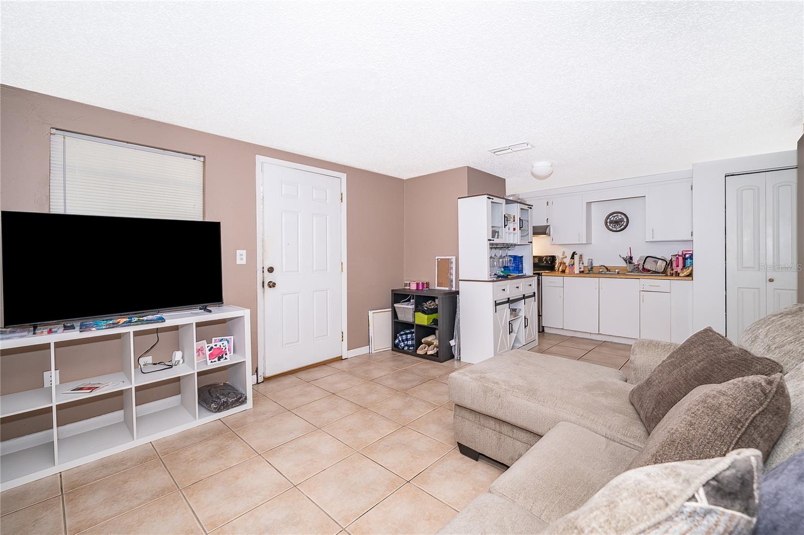 Image 8 of 27 For 11551 57th Court