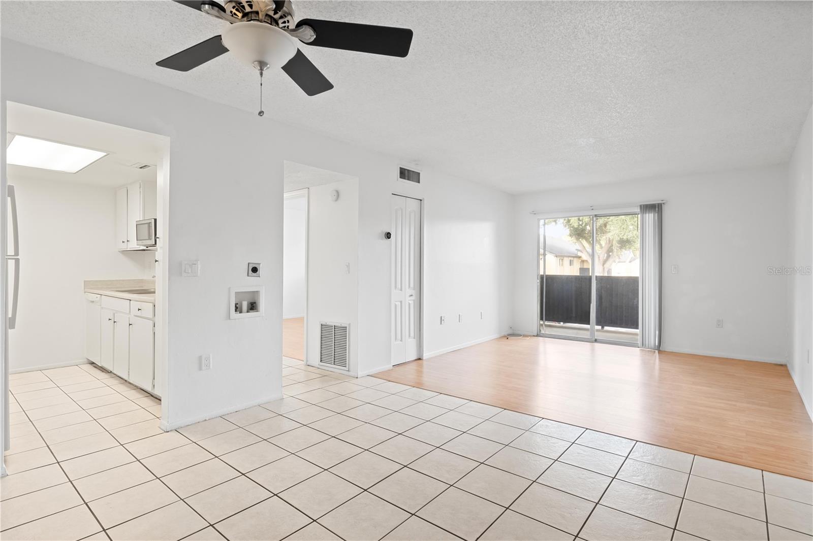 Image 2 of 26 For 920 Lake Destiny Road F