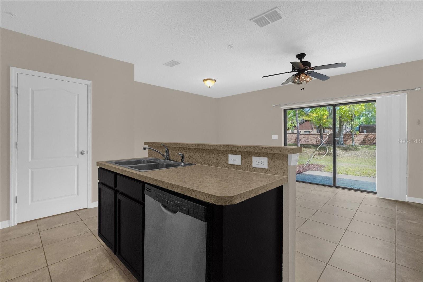 Image 8 of 30 For 682 Joyful Blossom Place