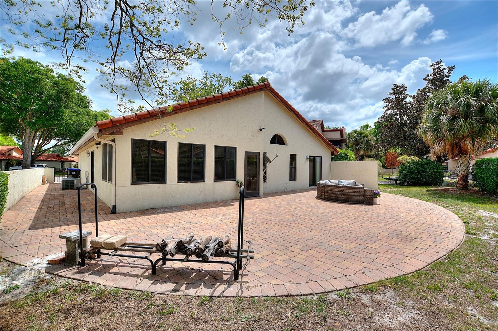 Image 40 of 41 For 7320 Farington Court