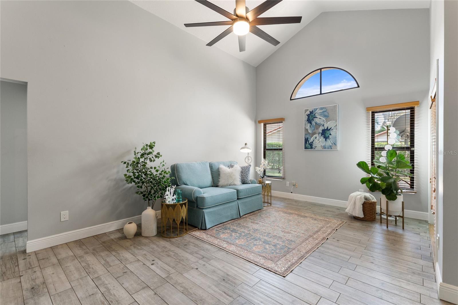 Image 8 of 41 For 7320 Farington Court