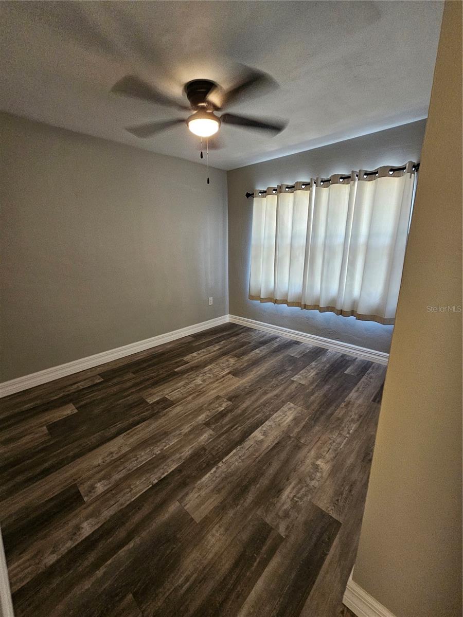 Image 10 of 24 For 1120 San Luis Drive