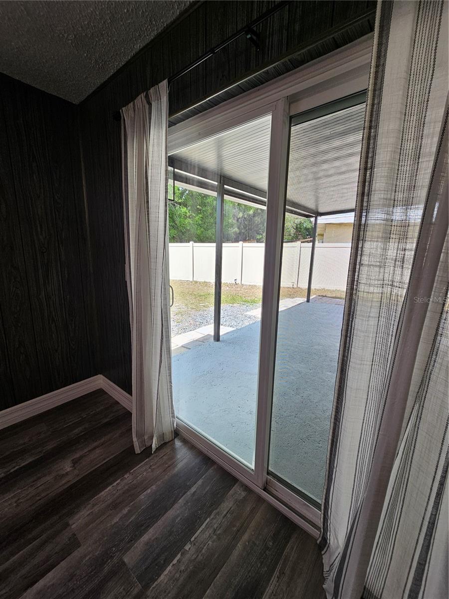 Image 19 of 24 For 1120 San Luis Drive