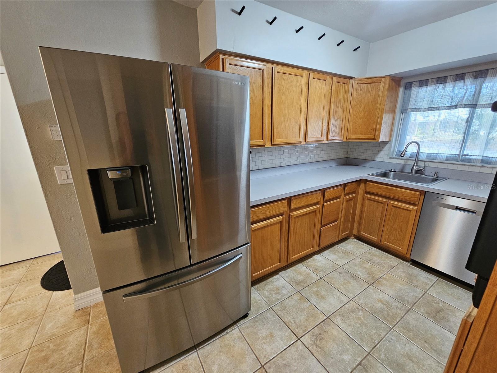 Image 6 of 24 For 1120 San Luis Drive