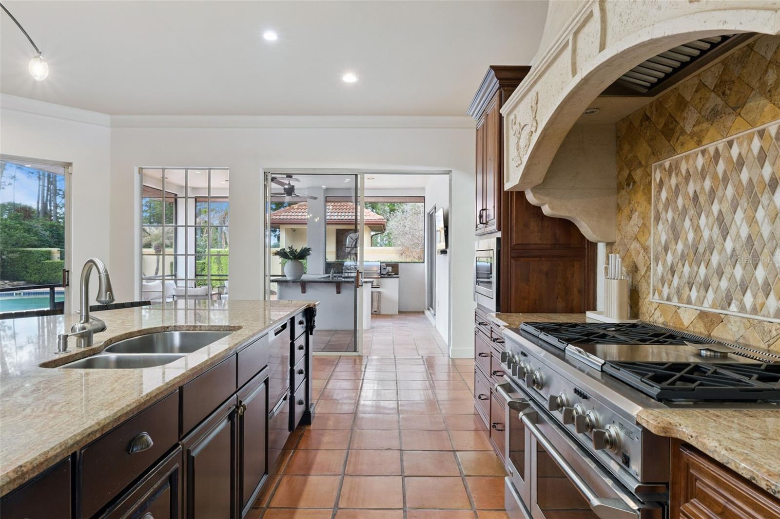 Image 15 of 51 For 3130 Butler Bay Drive N