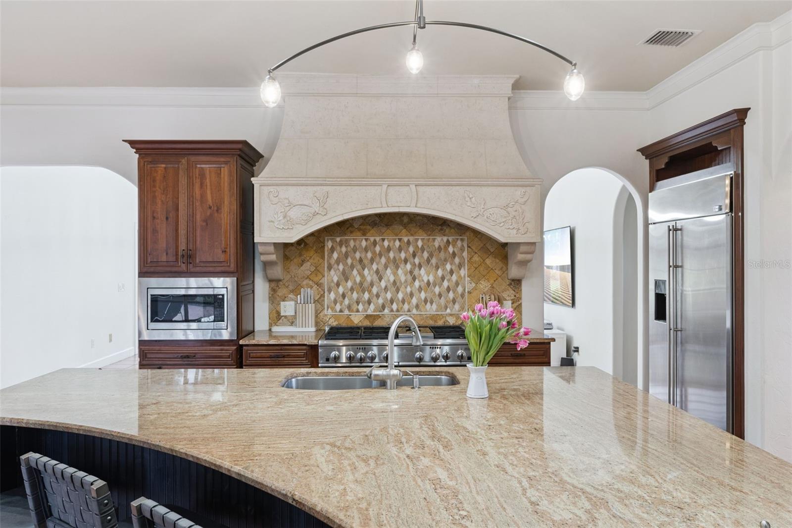 Image 16 of 51 For 3130 Butler Bay Drive N