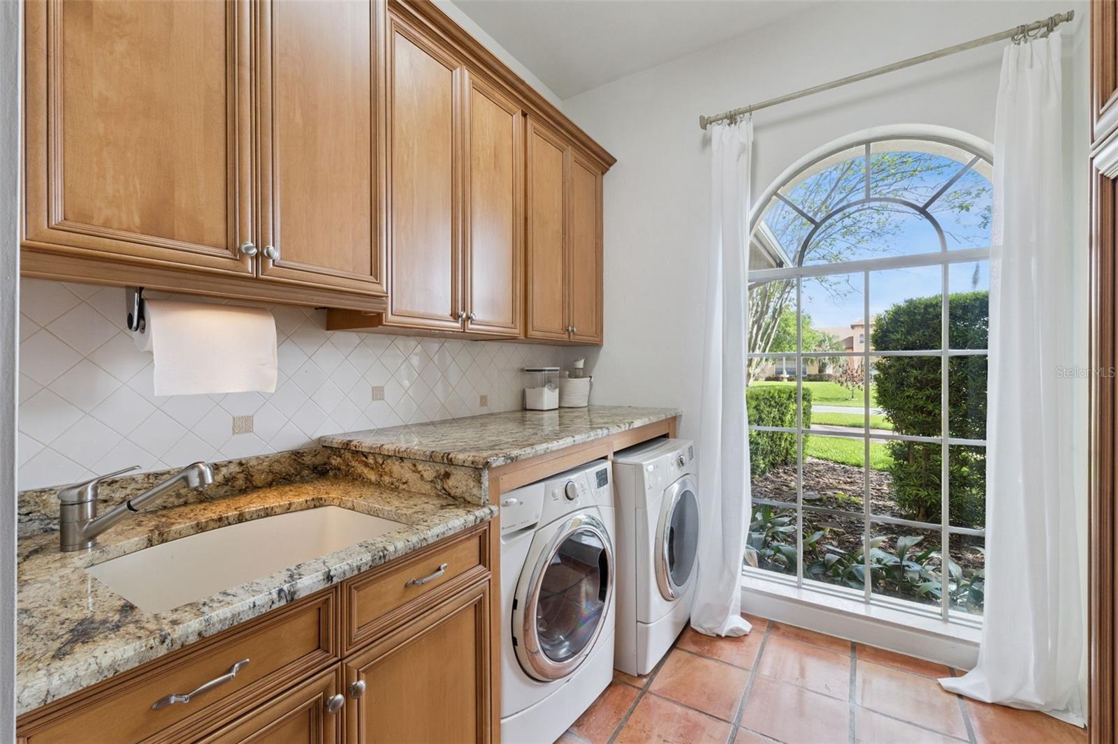 Image 37 of 51 For 3130 Butler Bay Drive N