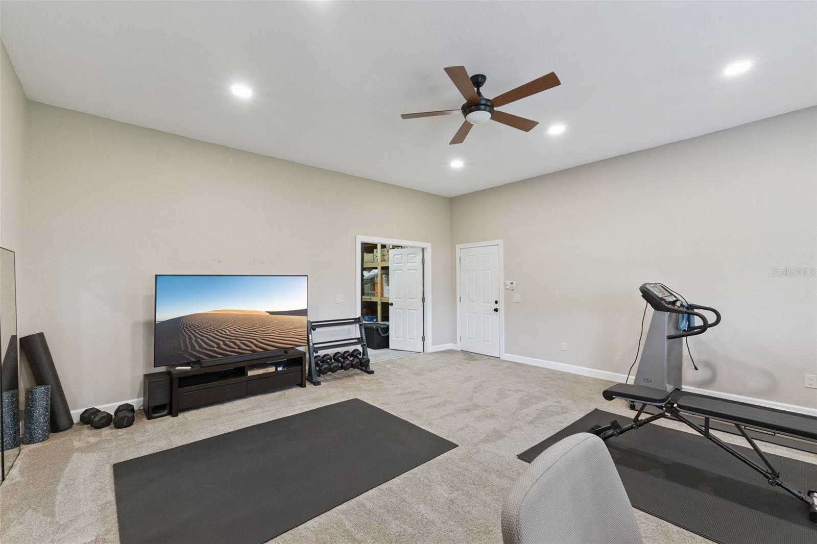 Image 43 of 51 For 3130 Butler Bay Drive N