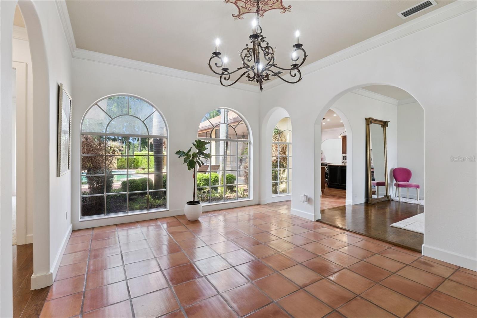 Image 5 of 51 For 3130 Butler Bay Drive N